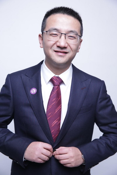 梅浩1.jpg