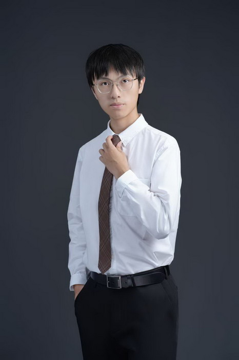 36唐少威.jpg 36唐少威.jpg