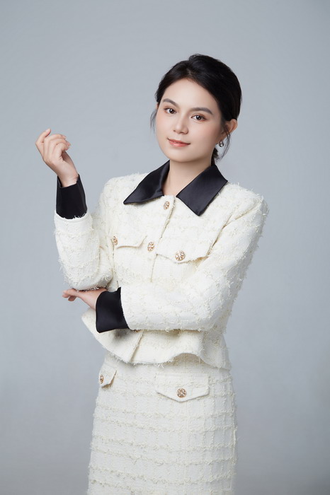 序号28_许露.jpeg 序号28_许露.jpeg