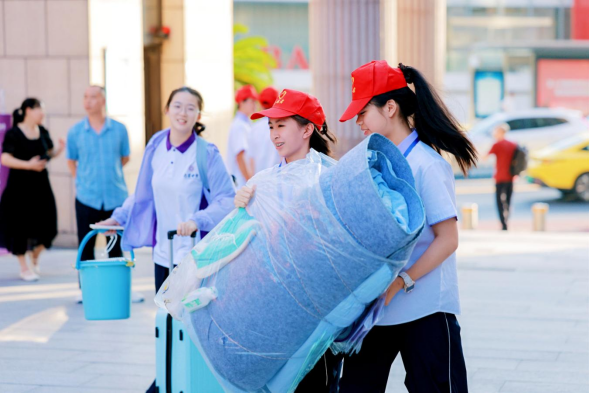 巴蜀中学7-8月工作简报（13篇）(2)8478.png